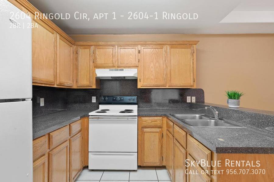 Apartment for rent at 2604 Ringold Circle #1, Edinburg, TX 78539