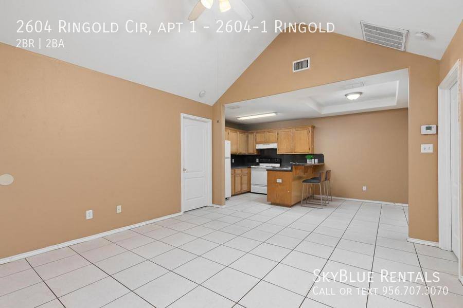 Apartment for rent at 2604 Ringold Circle #1, Edinburg, TX 78539