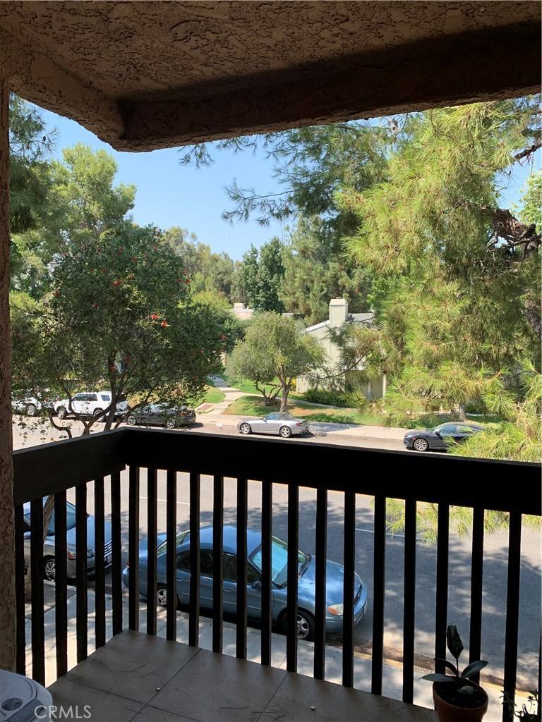 Condo for rent at 22100 Burbank Blvd, Woodland Hills, CA 91367