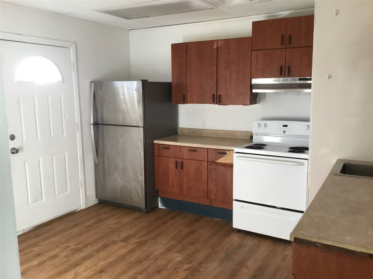 Apartment for rent at 1404 Bayshore Dr #1404B, Dickinson, TX 77539