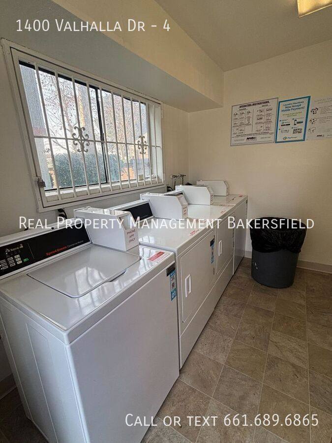 Apartment for rent at 1400 Valhalla Dr #4, Bakersfield, CA 93309