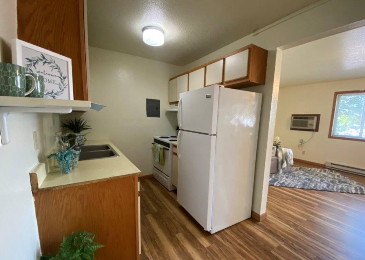 Apartment for rent at 206 & 210 W, Mitchell, SD 57301