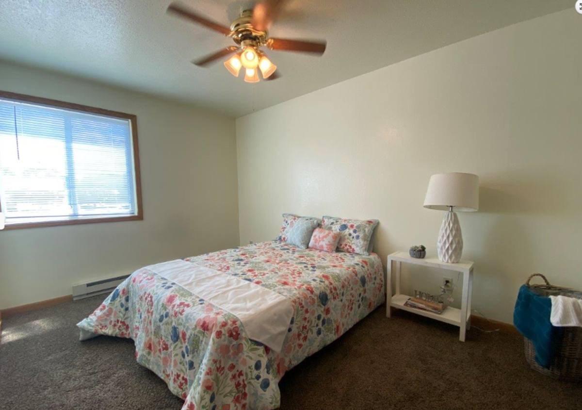 Apartment for rent at 206 & 210 W, Mitchell, SD 57301