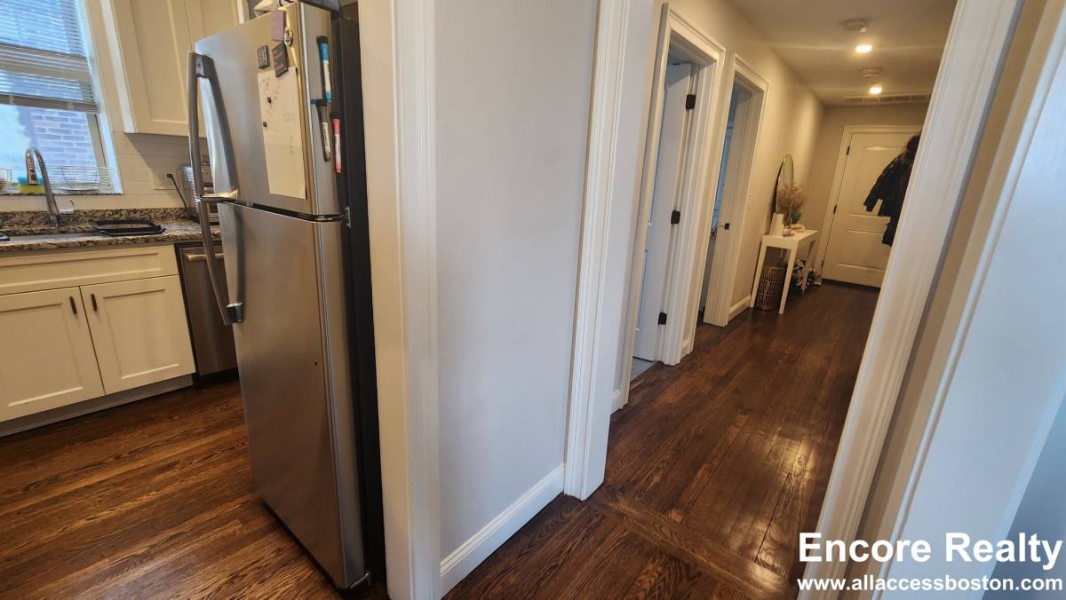 Apartment for rent at 2017 Commonwealth Ave #6, Brighton, MA 02135