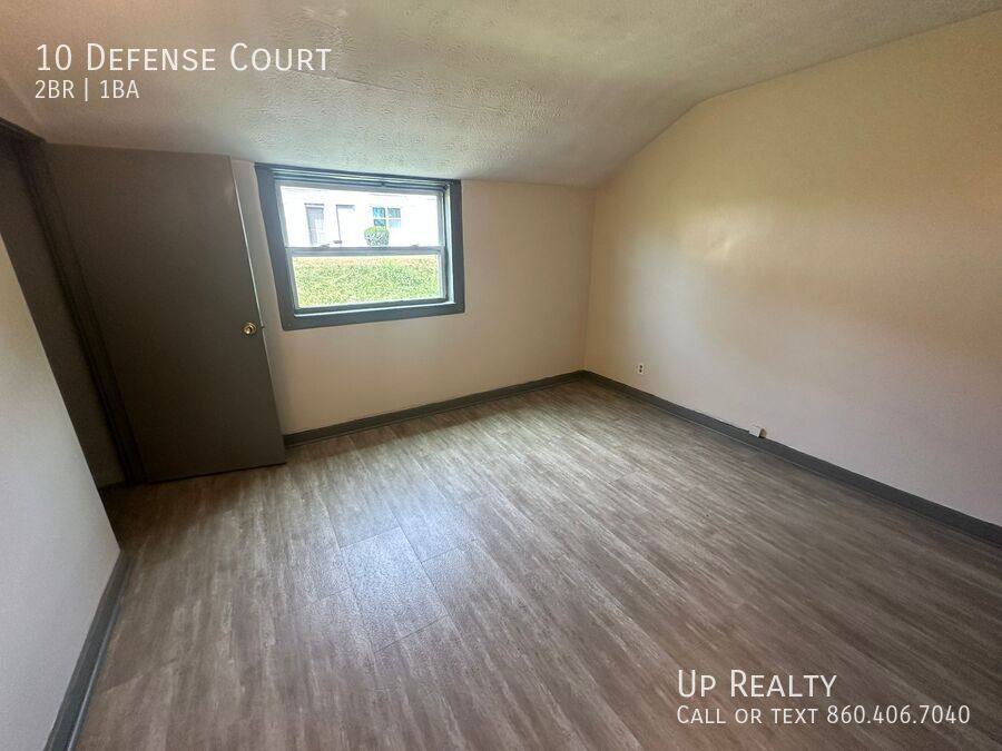 Apartment for rent at 10 Defense Court, New Britain, CT 06051