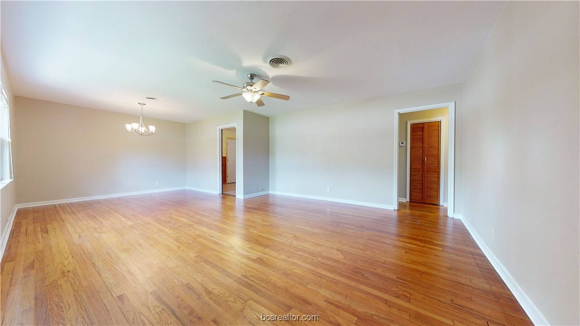 Apartment for rent at 806 Gilchrist Ave #806, College Station, TX 77840