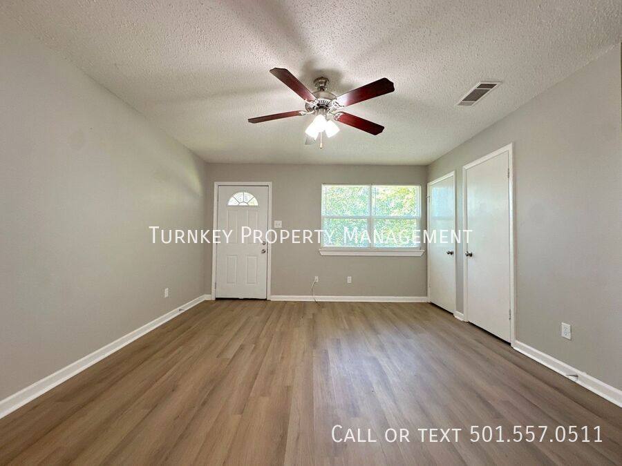 House for rent at 1 W Windsor Dr, Little Rock, AR 72209