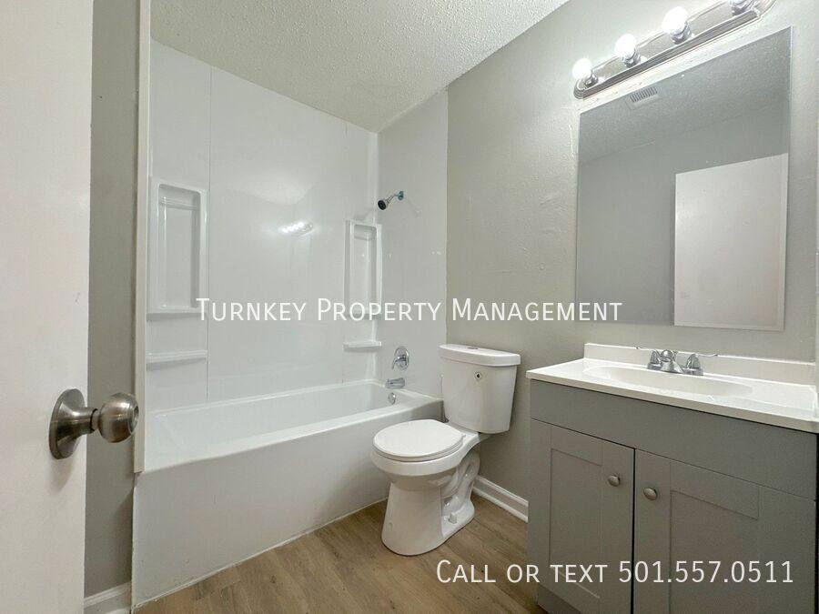 House for rent at 1 W Windsor Dr, Little Rock, AR 72209