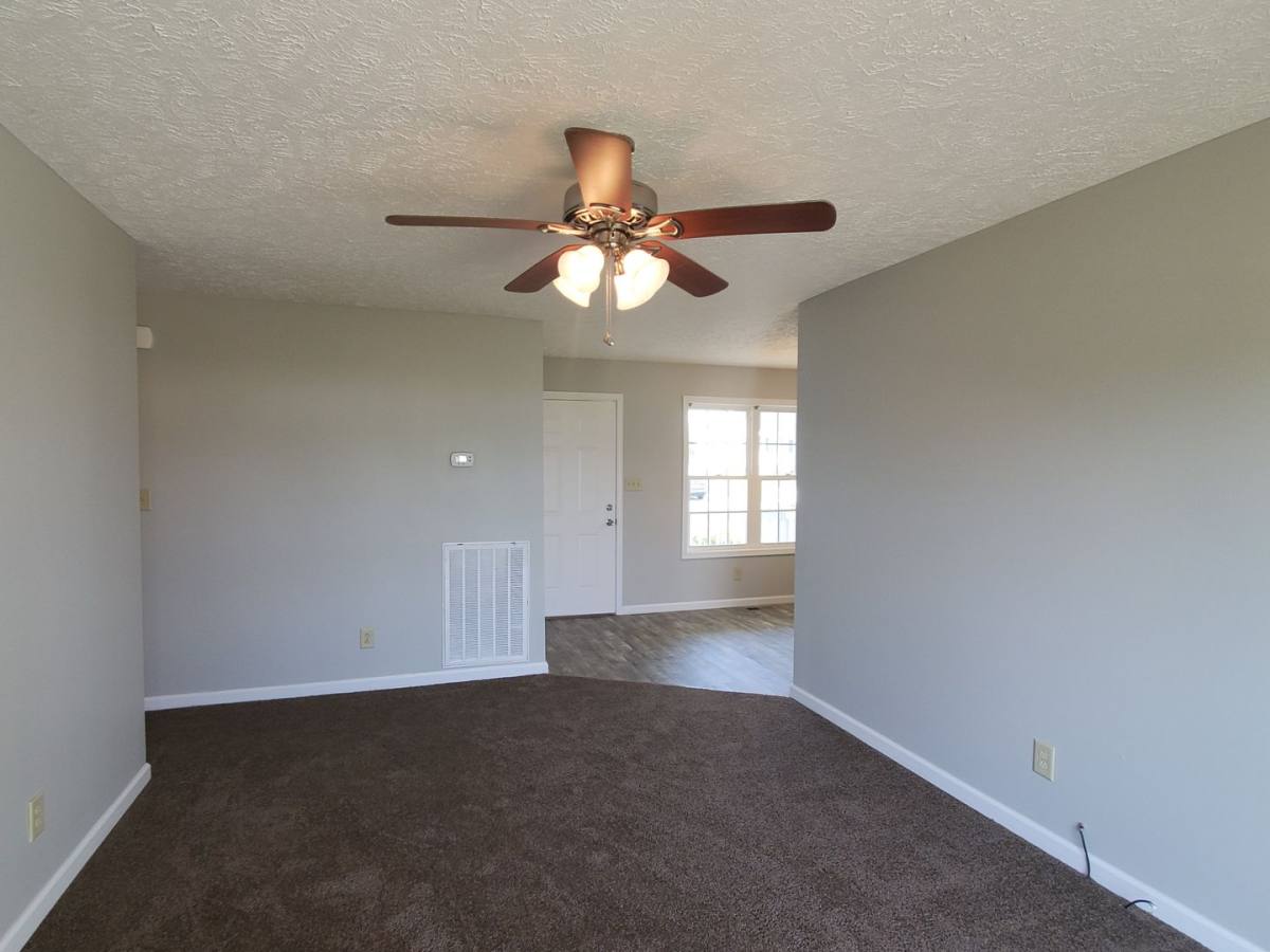 House for rent at 207 Jenna Ave, Oak Grove, KY 42262