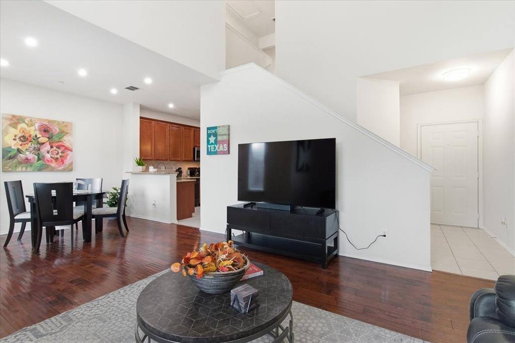 Townhouse for rent at 7237 Rembrandt Dr, Plano, TX 75093