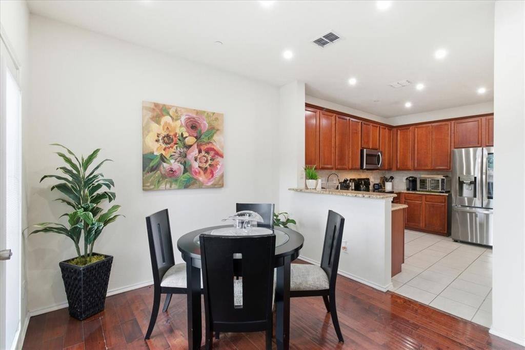 Townhouse for rent at 7237 Rembrandt Dr, Plano, TX 75093