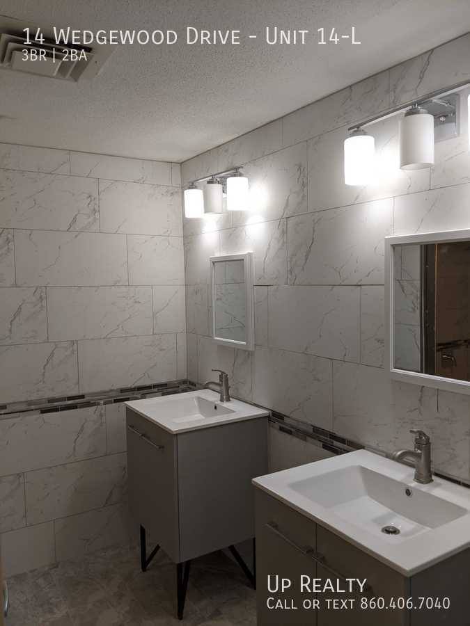 Apartment for rent at 14 Wedgewood Dr #14-L, Bloomfield, CT 06002