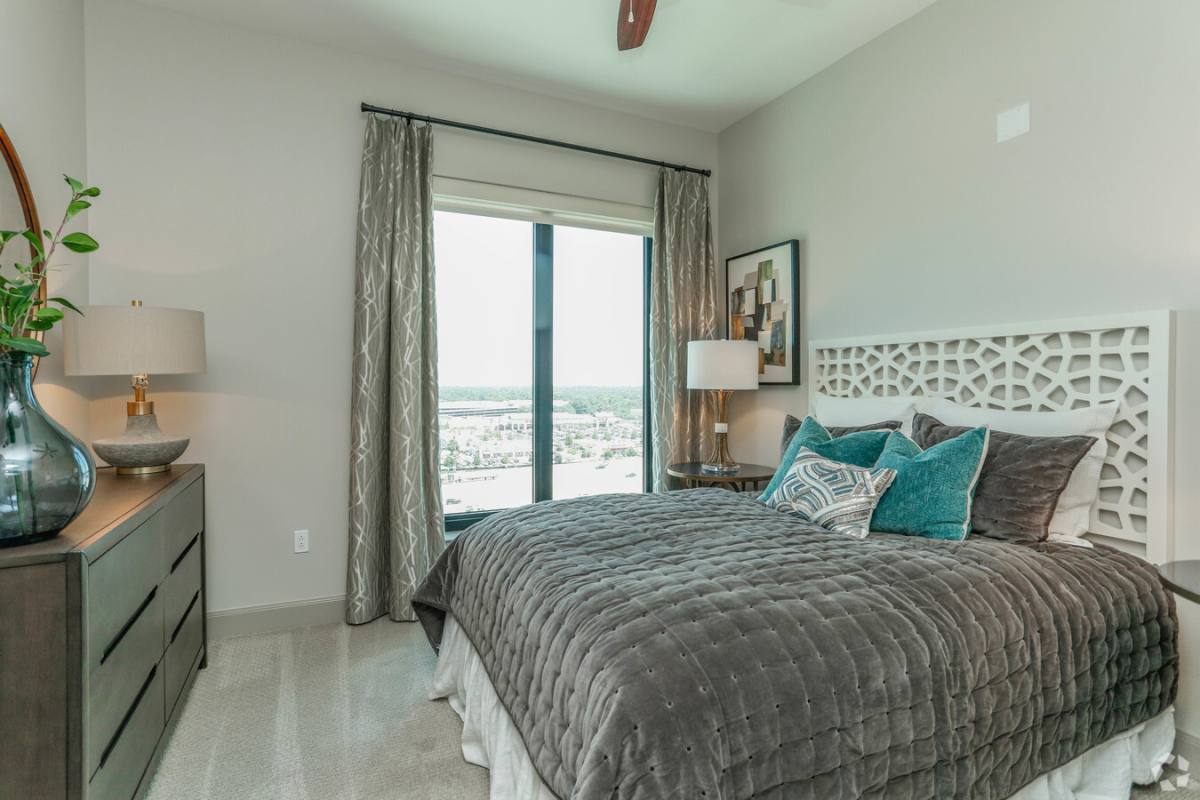 Apartment for rent at 9789 Katy Freeway Mc2 #MC2, Houston, TX 77024