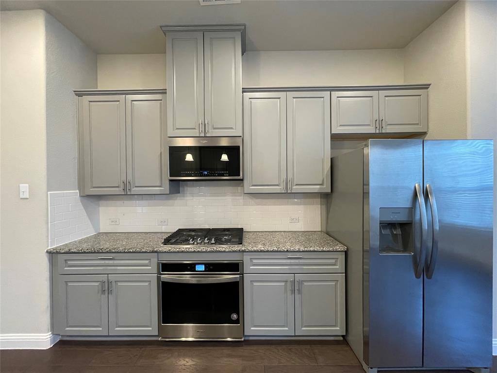 Apartment for rent at 2401 Springhill Ave, Flower Mound, TX 75028