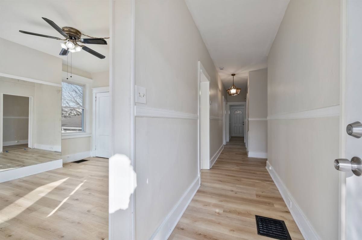 Apartment for rent at 113 Johnston Ave, Pittsburgh, PA 15207