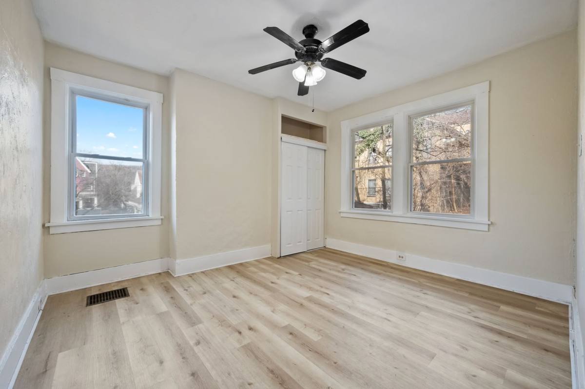 Apartment for rent at 113 Johnston Ave, Pittsburgh, PA 15207