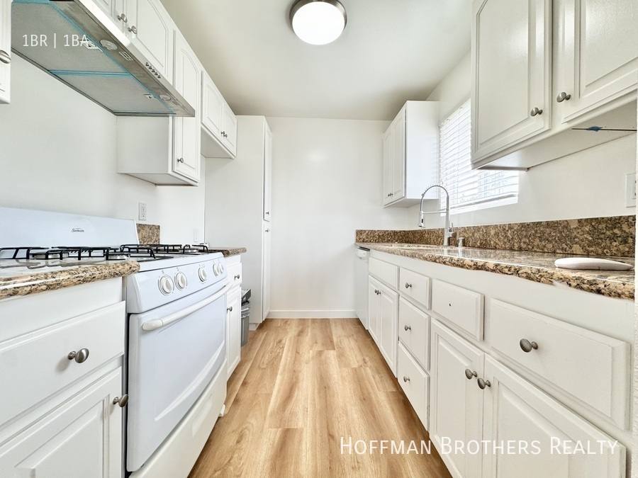 Apartment for rent at 1000 N Doheny Dr #100, West Hollywood, CA 90069