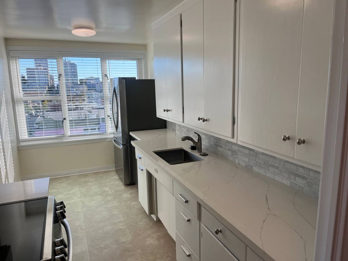 Apartment for rent at 1000 Green St, San Francisco, CA 94133