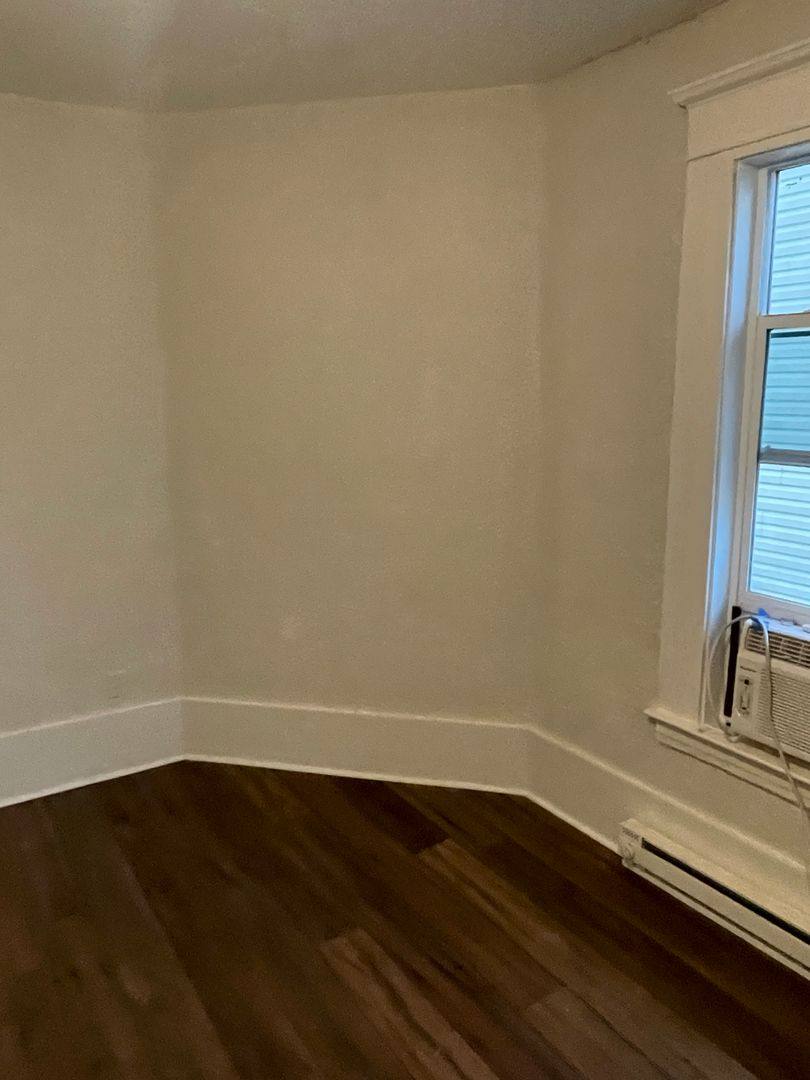 Apartment for rent at 820 7th St, Huntington, WV 25701