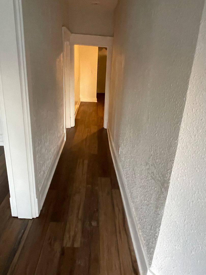 Apartment for rent at 820 7th St, Huntington, WV 25701
