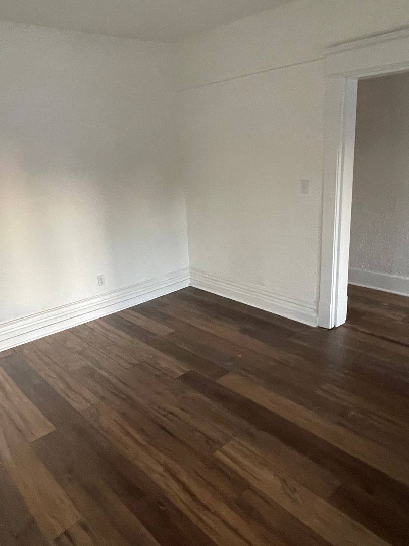 Apartment for rent at 820 7th St, Huntington, WV 25701