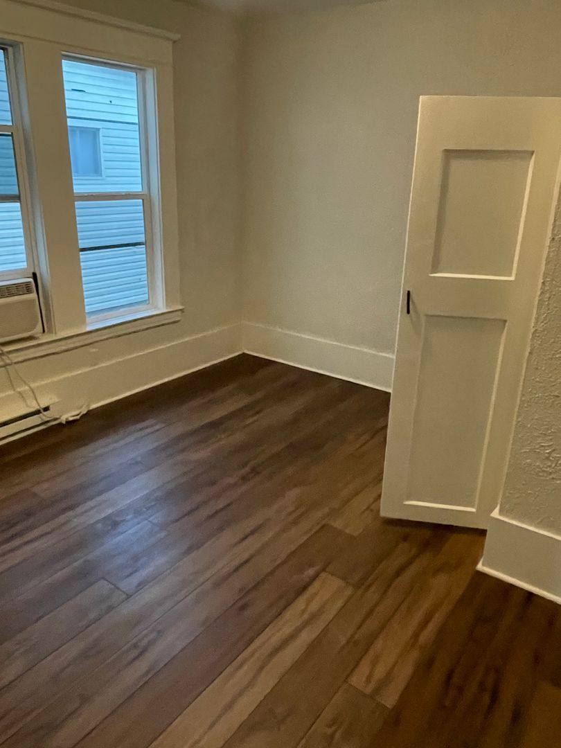 Apartment for rent at 820 7th St, Huntington, WV 25701