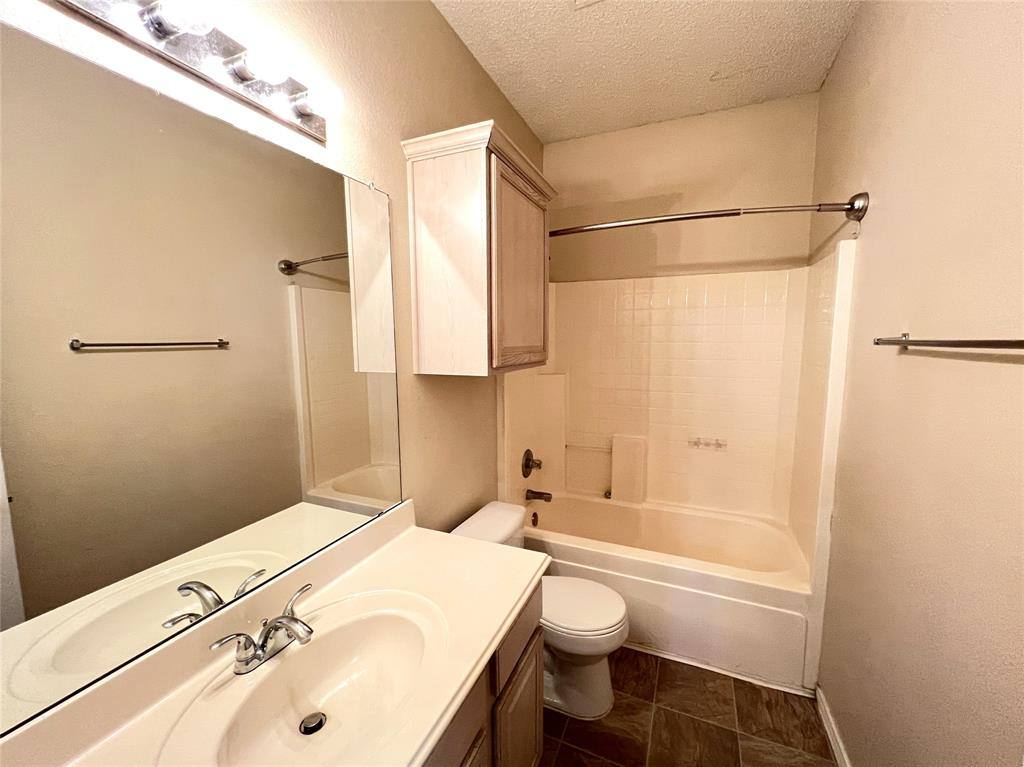 Apartment for rent at 2416 Wildwood Lane, Denton, TX 76210