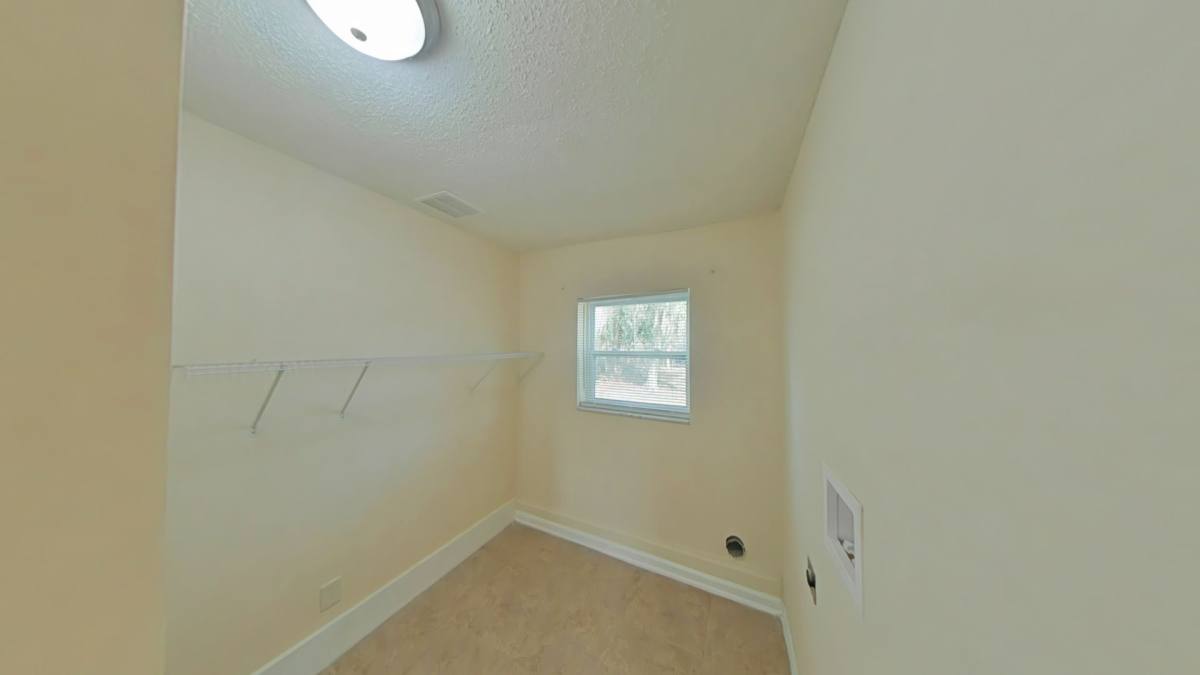 Apartment for rent at 3903-3915 NW Gainesville Rd, Ocala, FL 34475