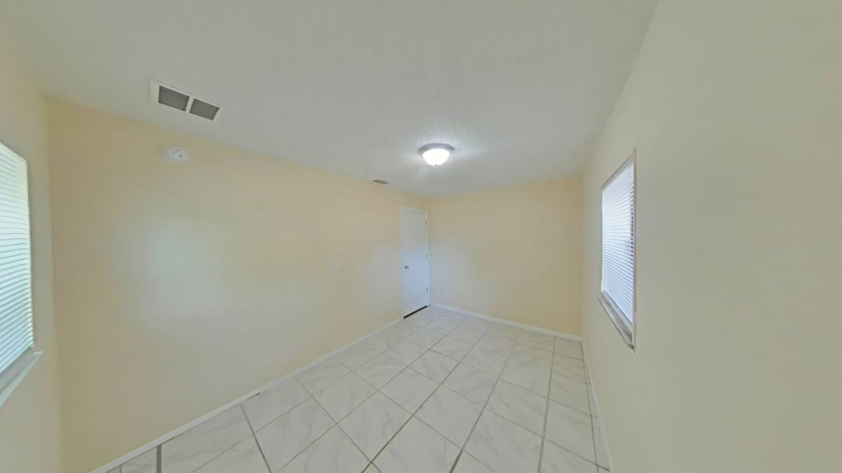 Apartment for rent at 3903-3915 NW Gainesville Rd, Ocala, FL 34475