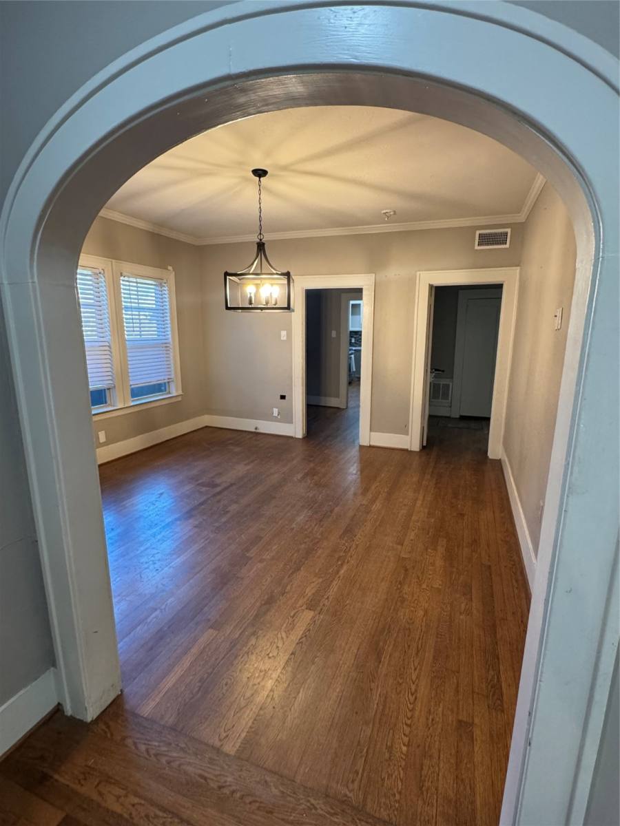 Apartment for rent at 2307 Arbor St #1, Houston, TX 77004