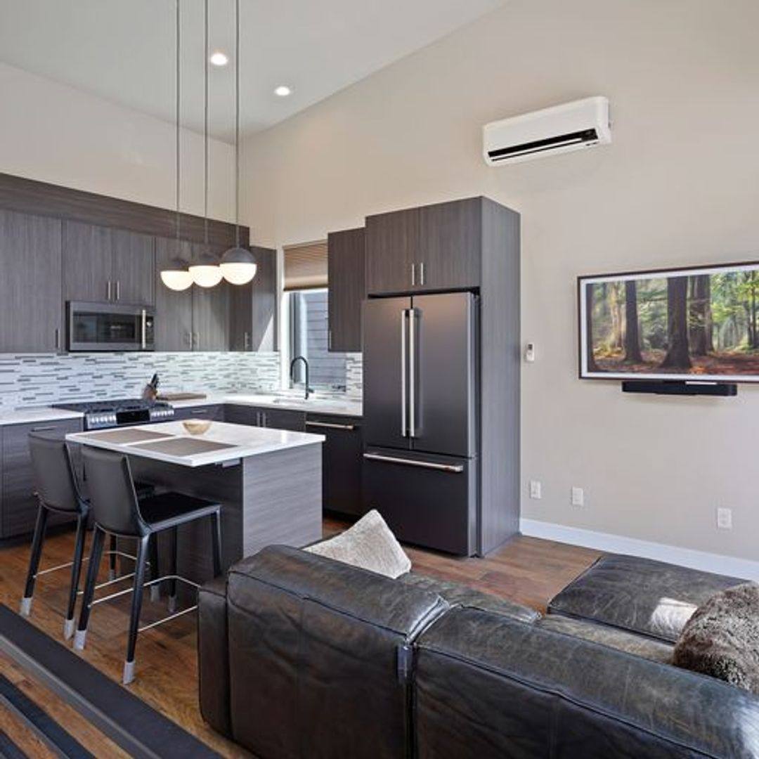 Townhouse for rent at 1438 NW Cumberland Ave, Bend, OR 97703
