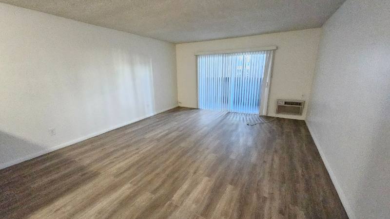 Apartment for rent at 11030 Moorpark St #A15, North Hollywood, CA 91602