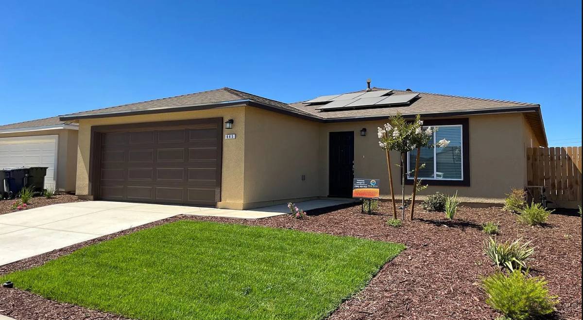 House for rent at 665 Marcus St, Merced, CA 95341