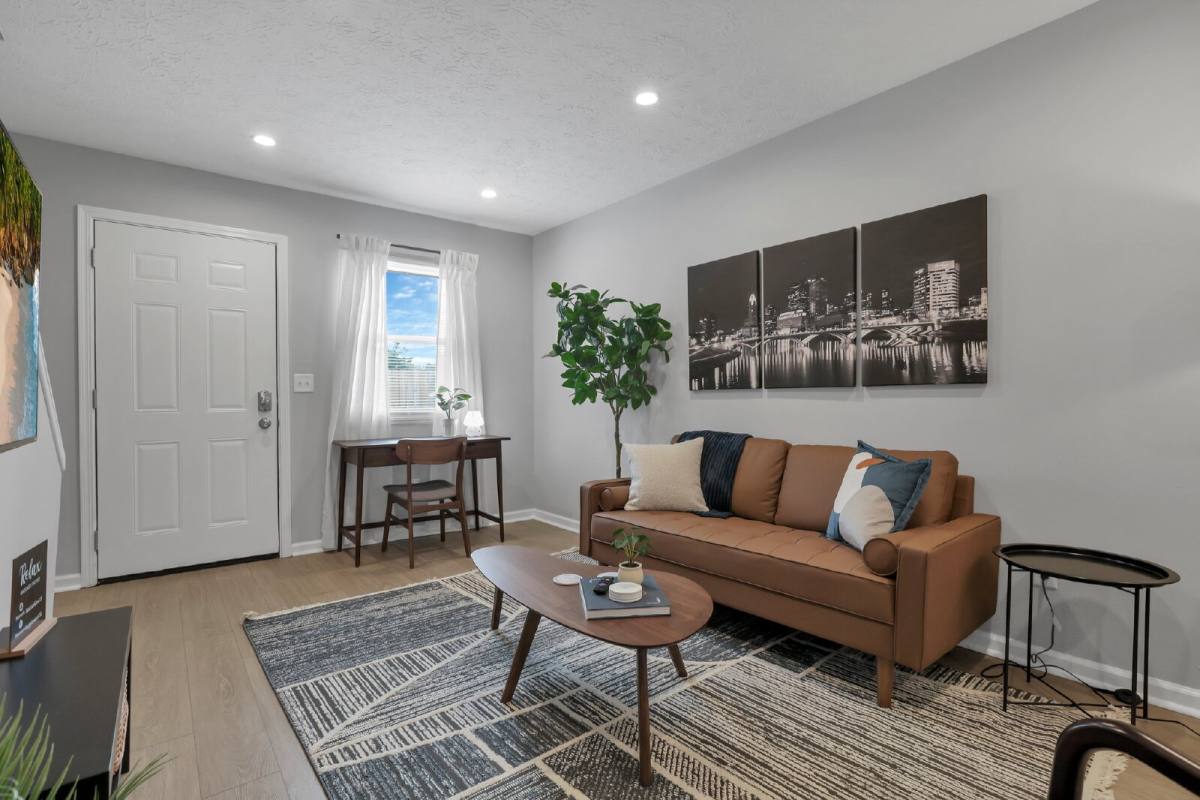 Apartment for rent at 380 Forest St #G, Columbus, OH 43206