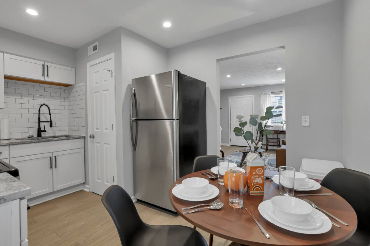 Apartment for rent at 380 Forest St #G, Columbus, OH 43206