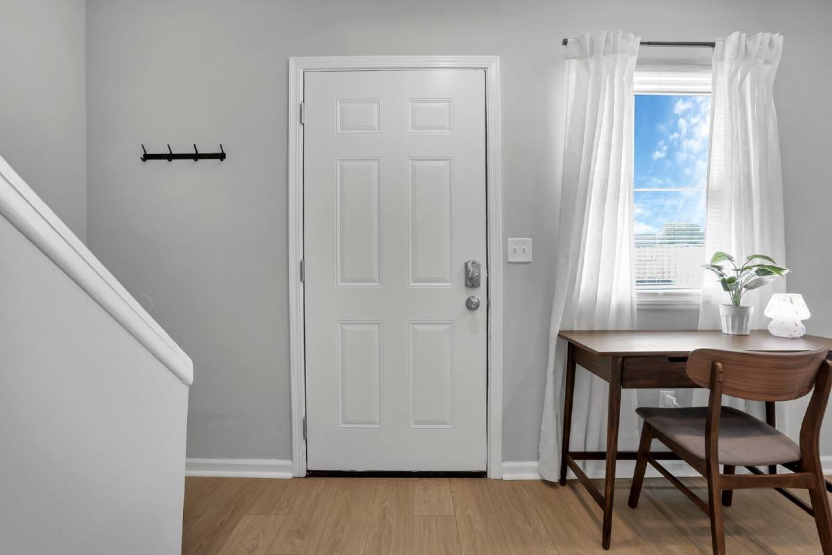 Apartment for rent at 380 Forest St #G, Columbus, OH 43206