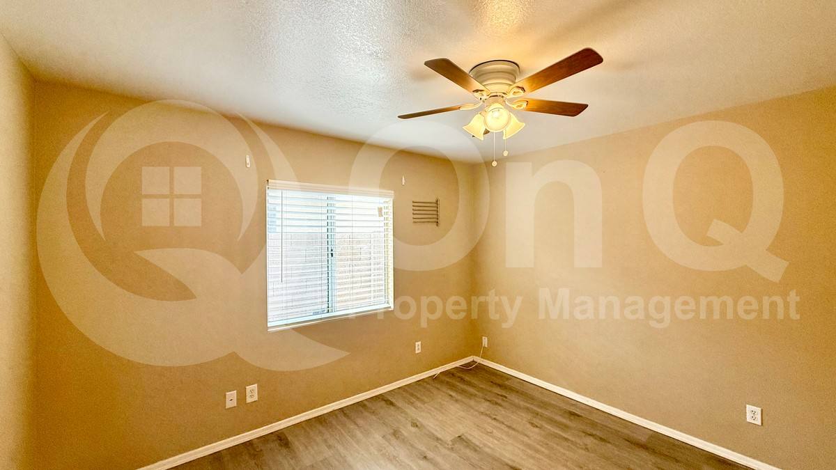 House for rent at 2239 E Morrow Dr, Phoenix, AZ 85024
