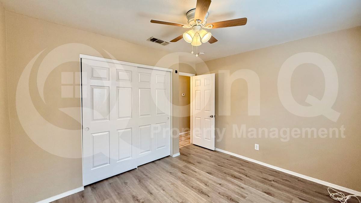 House for rent at 2239 E Morrow Dr, Phoenix, AZ 85024