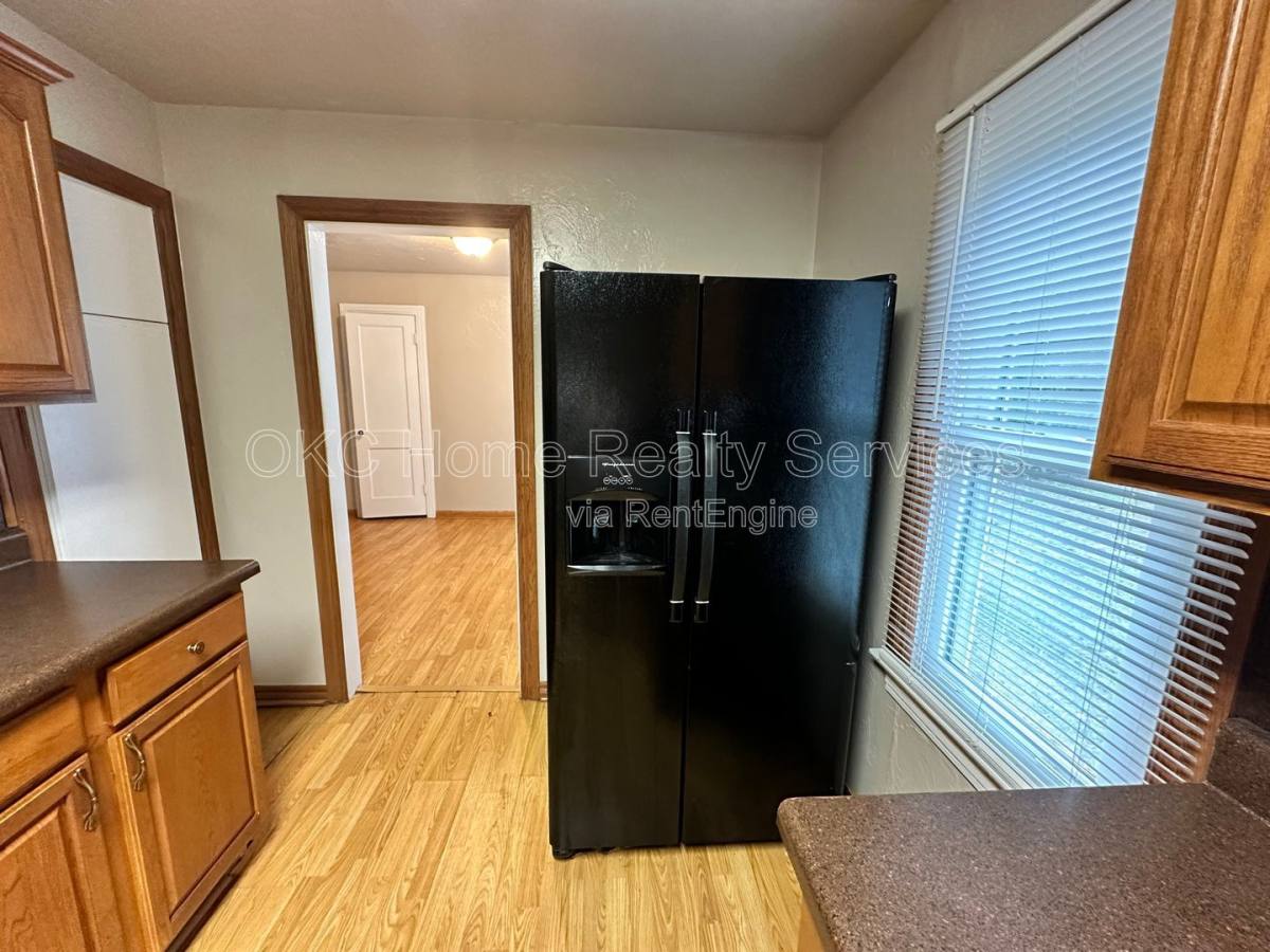 House for rent at 1216 NE 42nd St, Oklahoma City, OK 73111