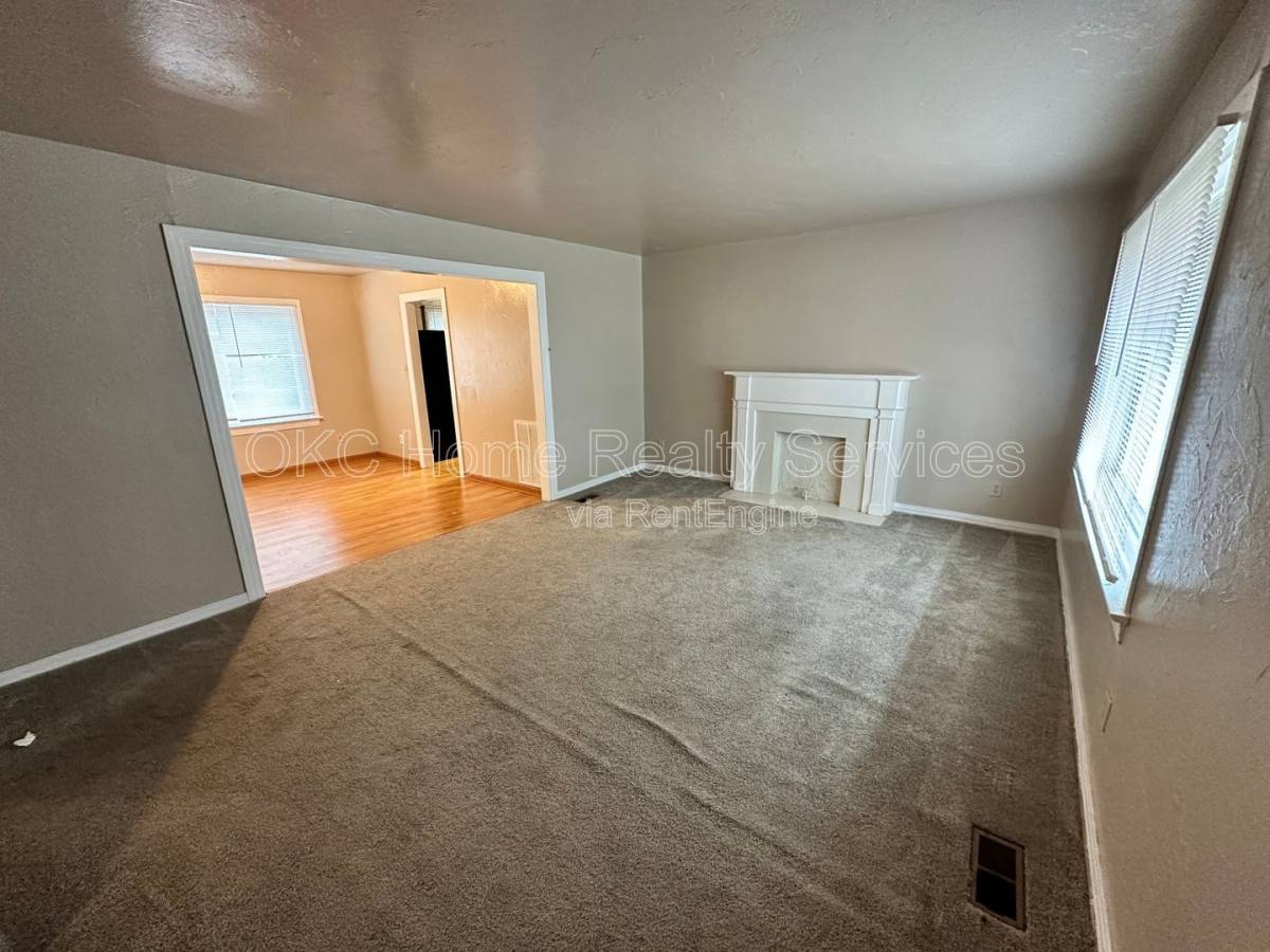 House for rent at 1216 NE 42nd St, Oklahoma City, OK 73111