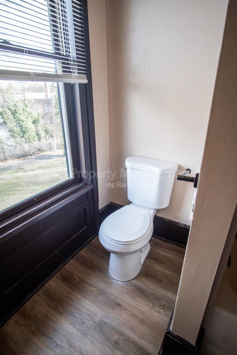 Apartment for rent at 1709 E 5th Ave #2, Knoxville, TN 37917