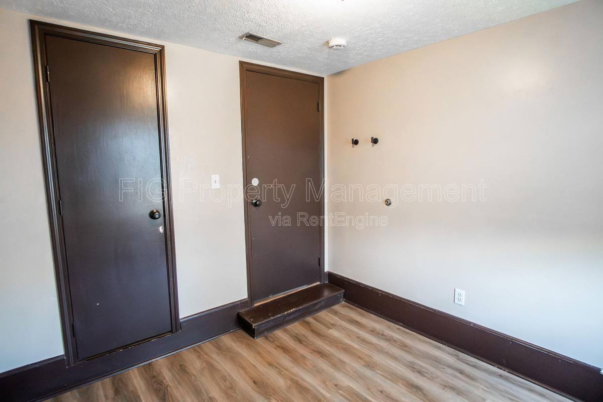 Apartment for rent at 1709 E 5th Ave #2, Knoxville, TN 37917
