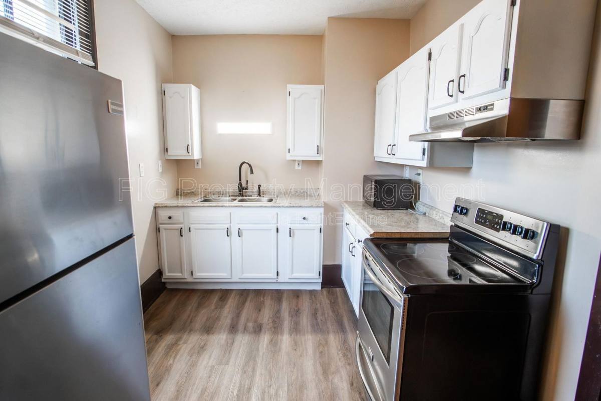 Apartment for rent at 1709 E 5th Ave #2, Knoxville, TN 37917