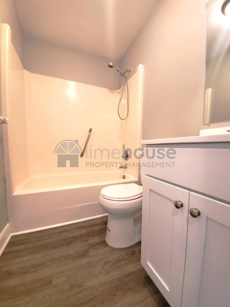 Apartment for rent at 4314 Dunning Rd #4, Norfolk, VA 23518