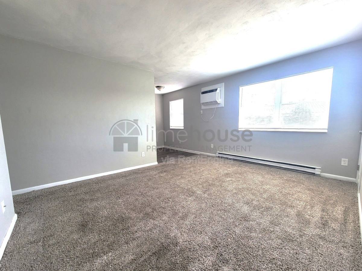 Apartment for rent at 4314 Dunning Rd #4, Norfolk, VA 23518