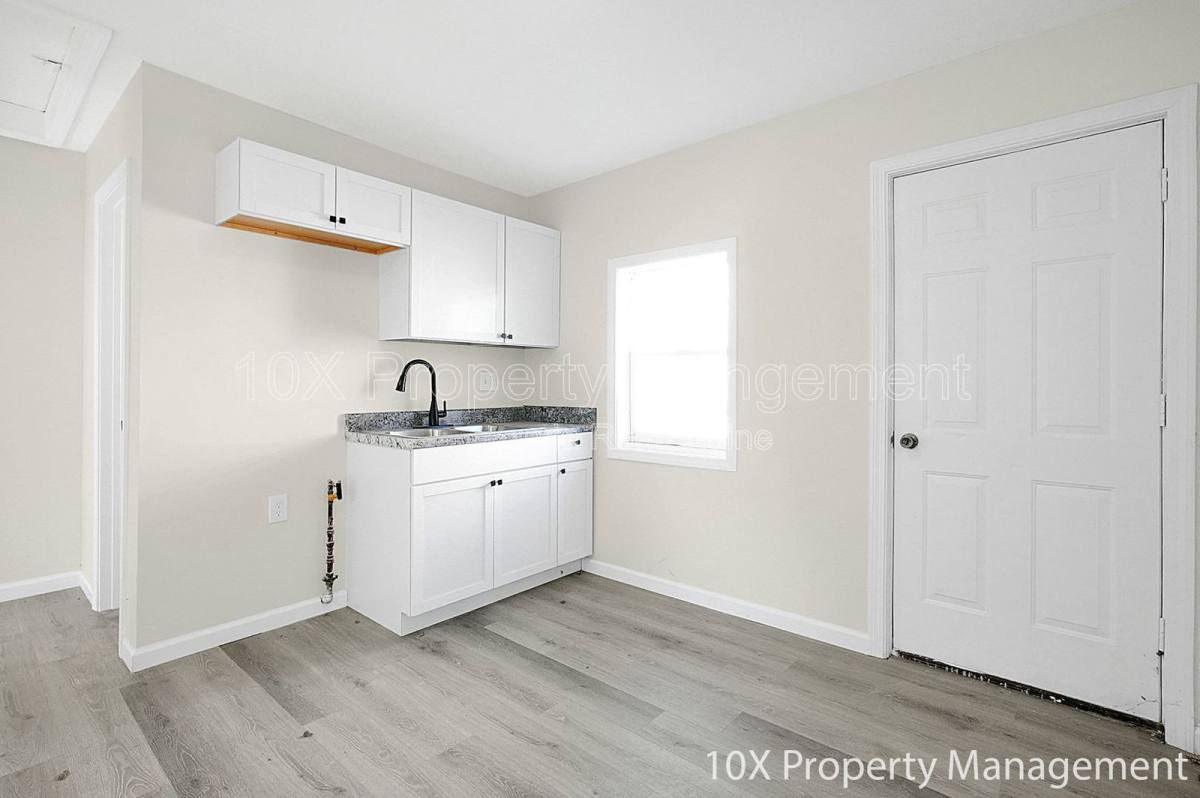 Apartment for rent at 685 Wheatland Ave, Columbus, OH 43204