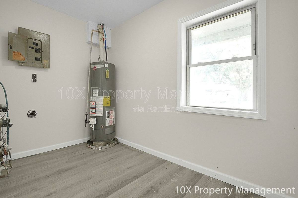 Apartment for rent at 685 Wheatland Ave, Columbus, OH 43204