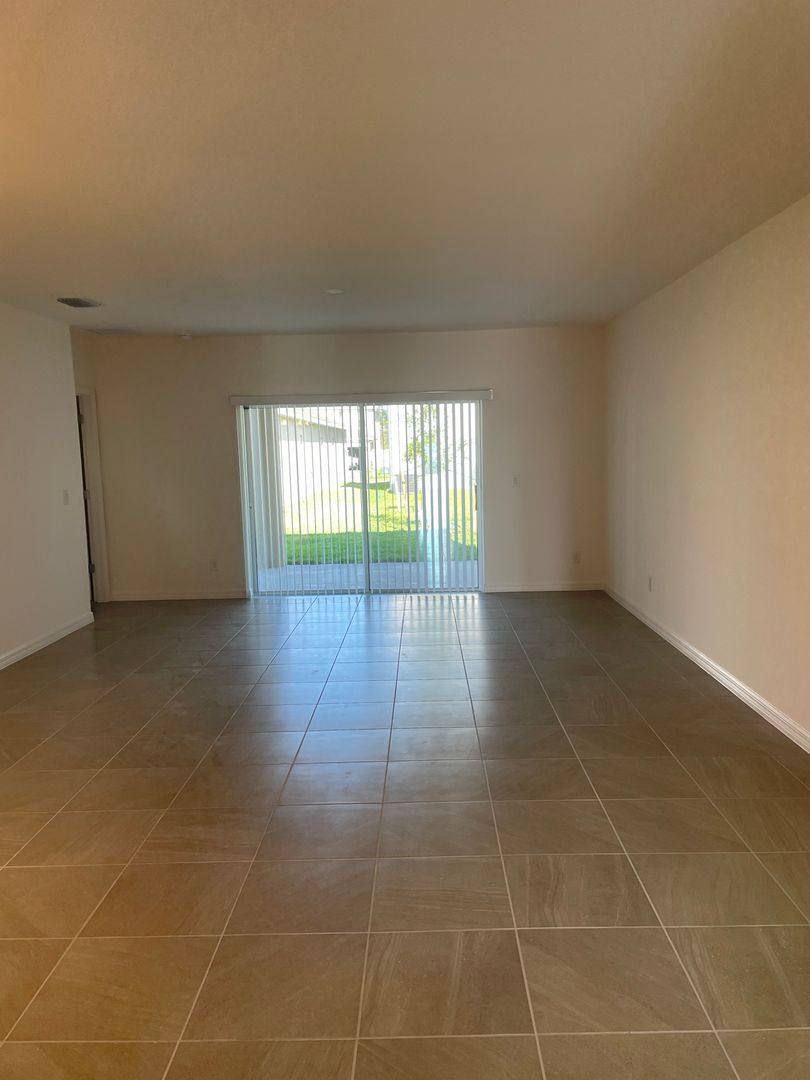 House for rent at 1120 Myrtle Hammock Lane, Davenport, FL 33837