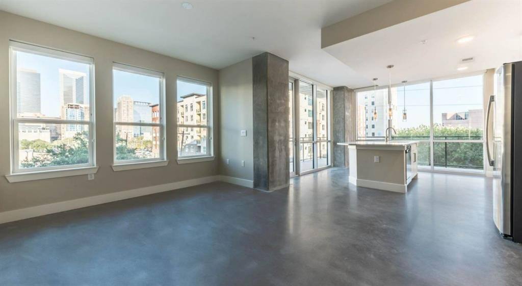 Apartment for rent at 1825 San Jacinto St, Houston, TX 77002
