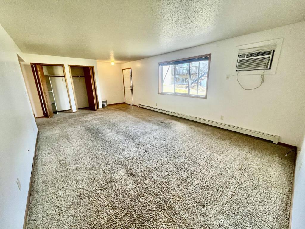 Apartment for rent at 208 15th St NE, Mandan, ND 58554